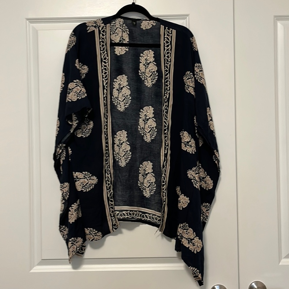 Blue & tan kimono or coverup